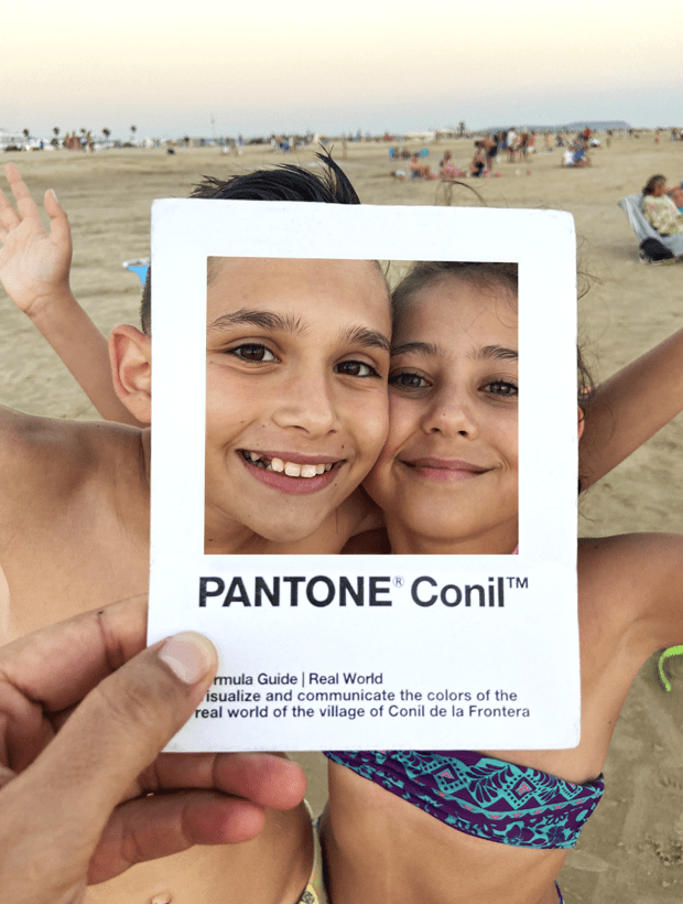 Niños. Pantone Conil Niños. Pantone Conil